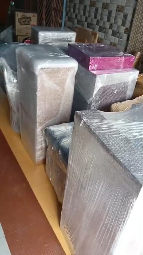 whatsapp-image-2025-10-28-at-173738